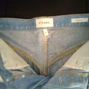 NWT, size 26 FRAME jeans.
